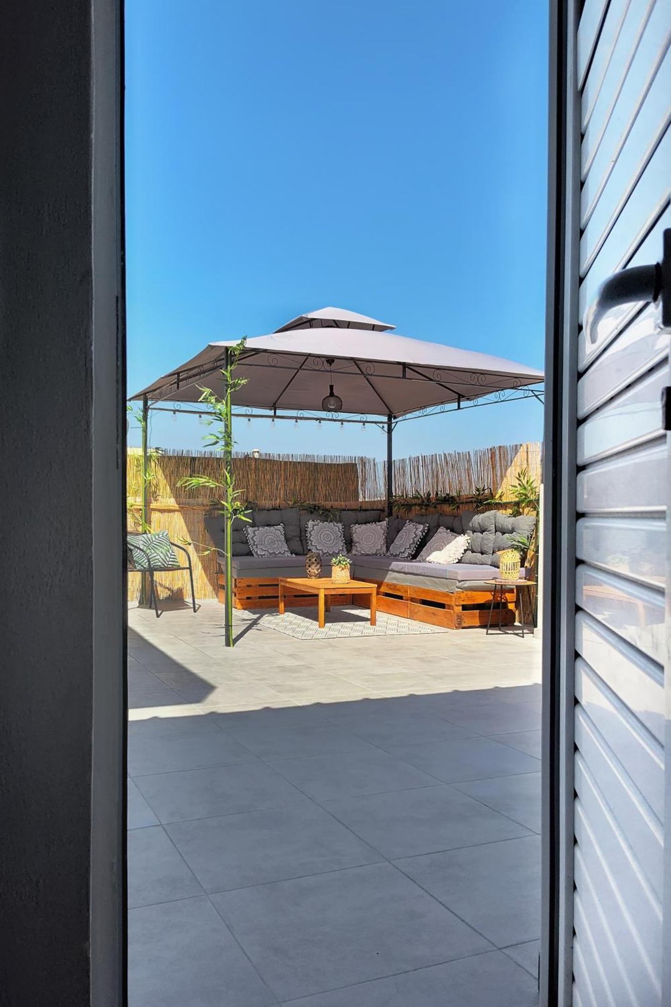 Holiday House Heraklion & Roof Garden エクステリア 写真