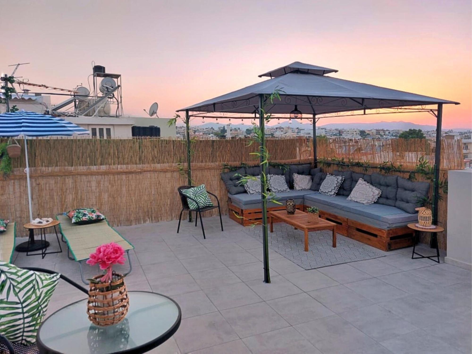 Holiday House Heraklion & Roof Garden エクステリア 写真